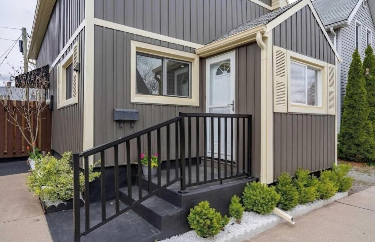 Fallsview Haven Apartment